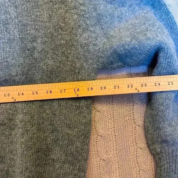 Stockbridge Sweater Mens Large Gray Wool Pullover V Neck - Picture 4 of 8
